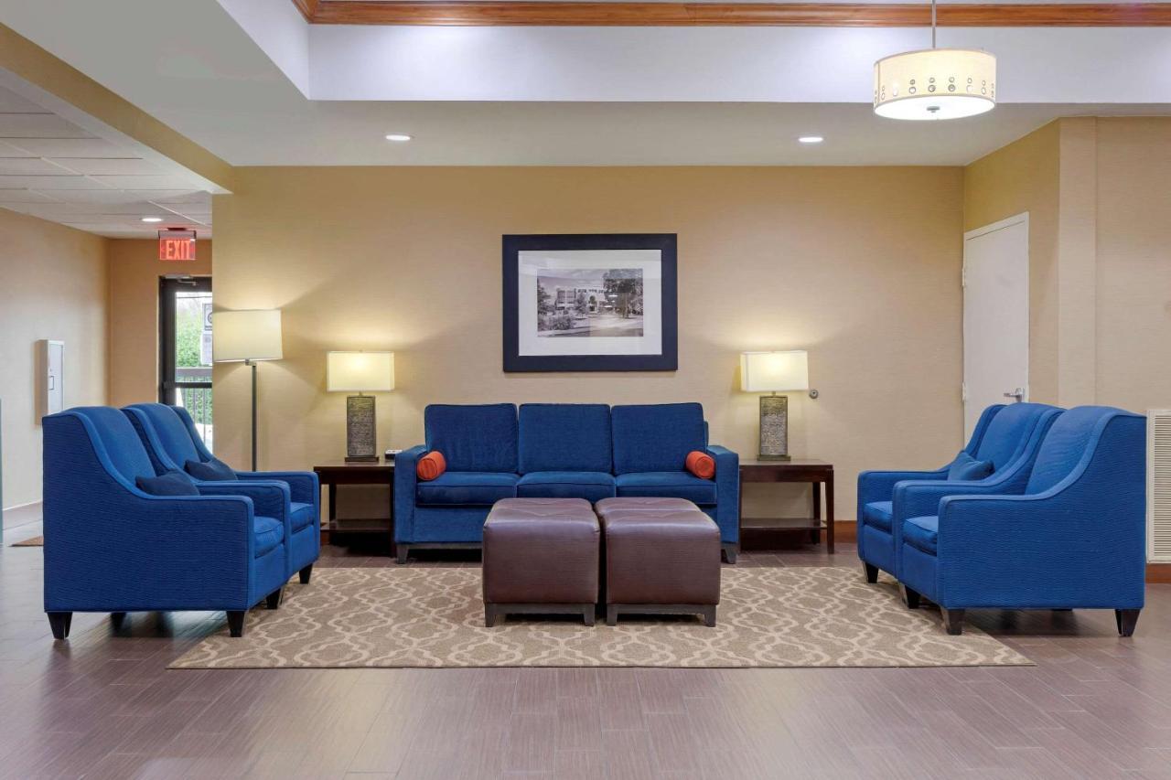 Comfort Suites Johnson City Near University Dış mekan fotoğraf